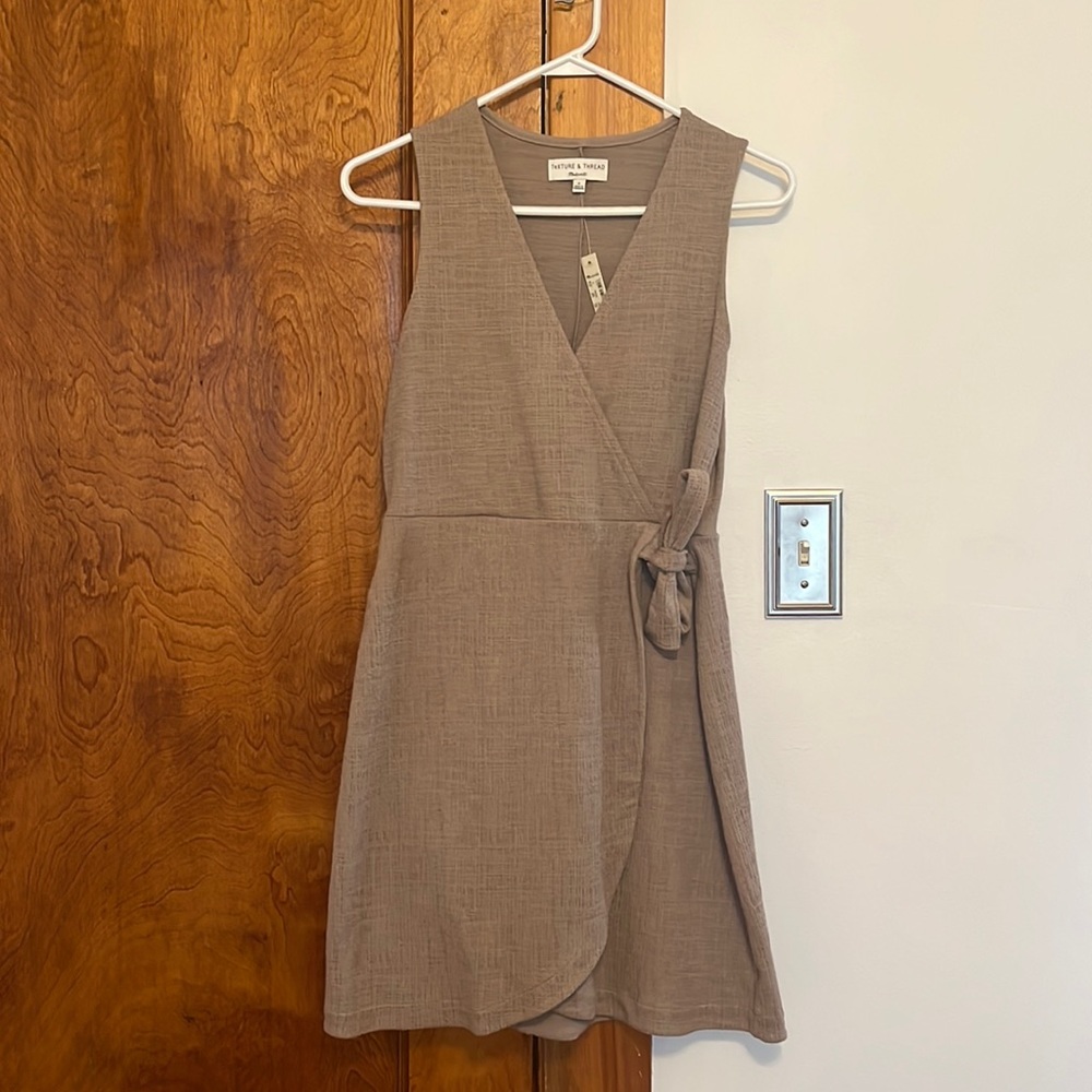Madewell texture and thread wrap dress, small, tan